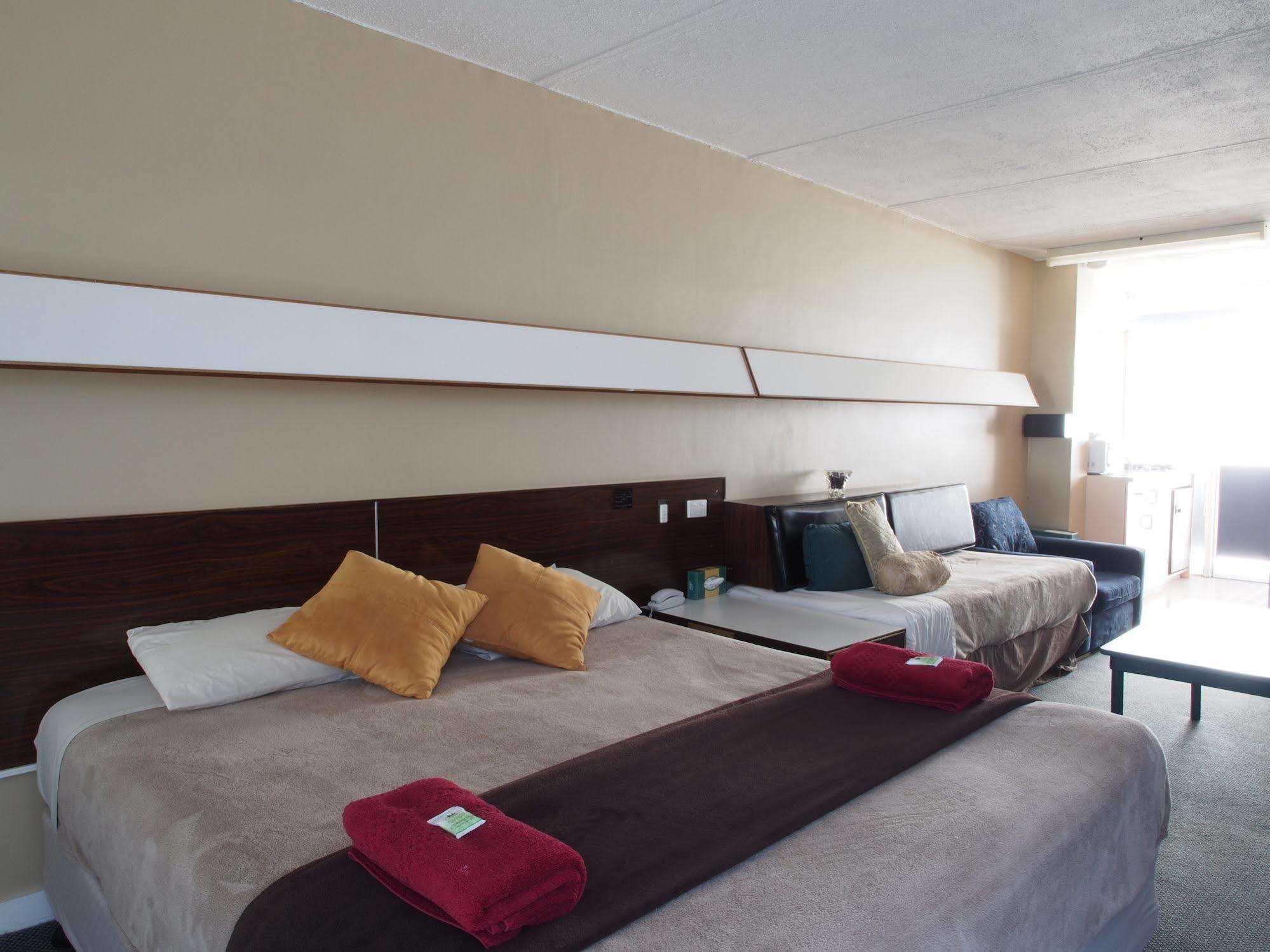 City Beach Motel Γουολόνγκογκ Εξωτερικό φωτογραφία
