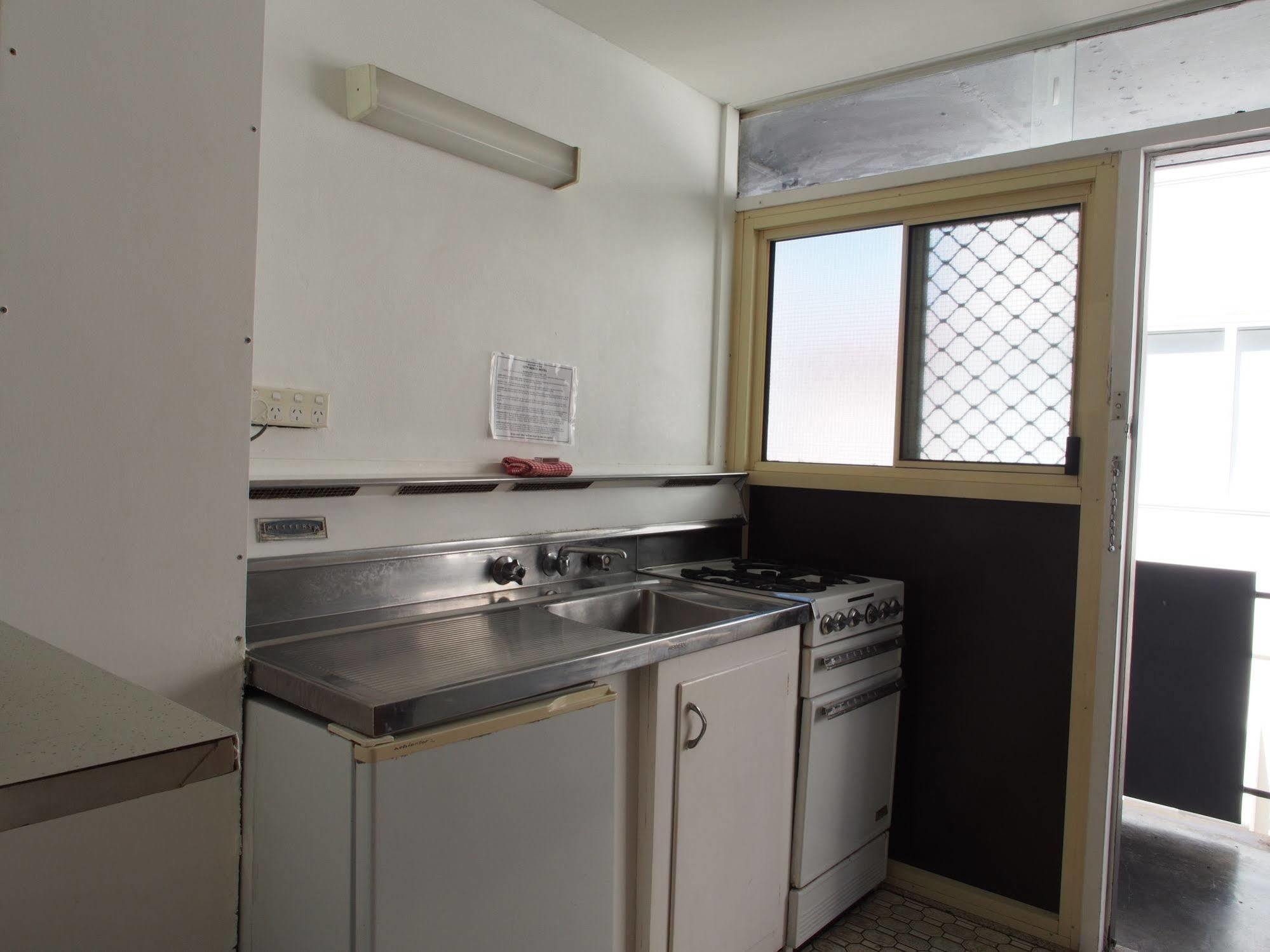 City Beach Motel Γουολόνγκογκ Εξωτερικό φωτογραφία